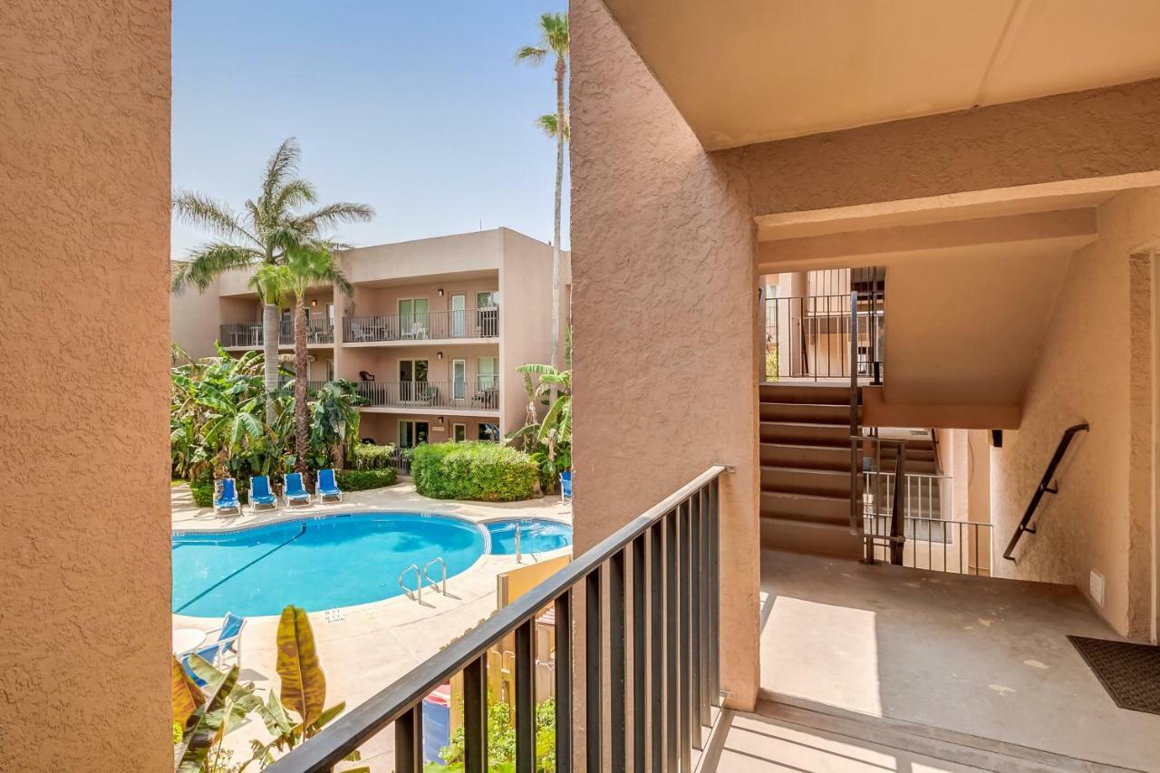 Palm Tree Escape Apartment South Padre Island Exterior photo